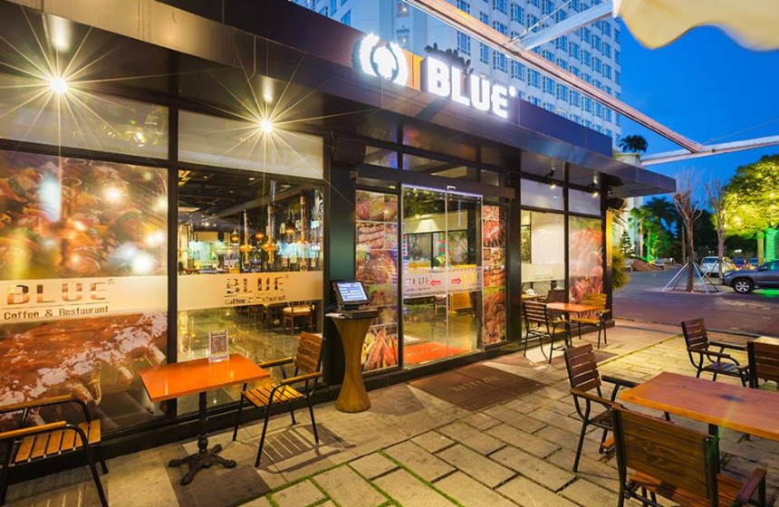 Blue Coffee & BBQ ( Thuộc Tân Sơn Nhất Hotel)