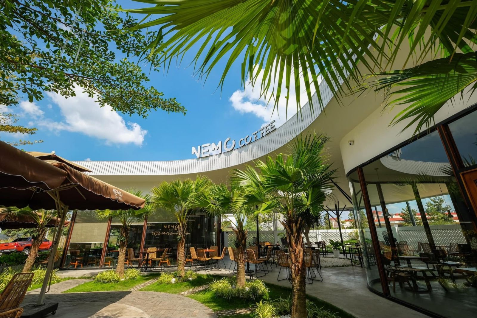 Nemo Coffee là quán cafe garden thoáng mát rộng 400m2 được yêu thích tại Bình Dương