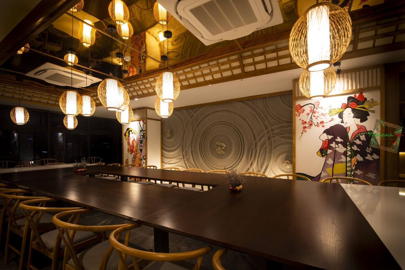 Nội thất phòng VIP nhà hàng Sushi World